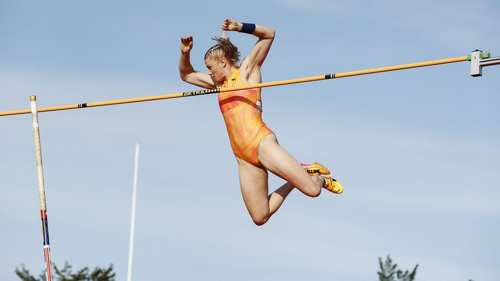 Wilma Murto hyppäsi Oulussa voittoon tuloksella 460.