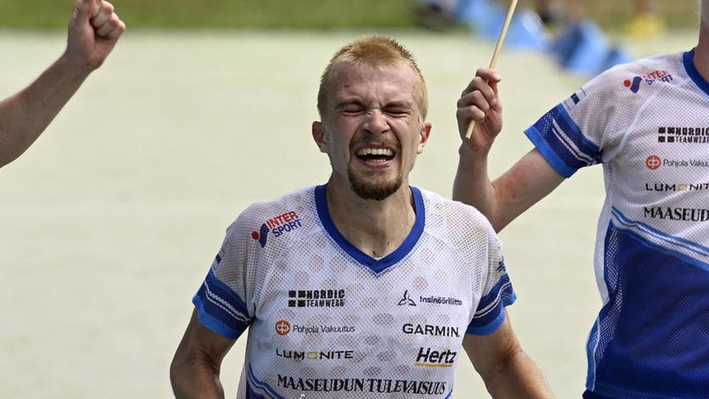 Miika Kirmula ankkuroi Suomen joukkueen viestihopealle viime vuoden MM-kilpailuissa.