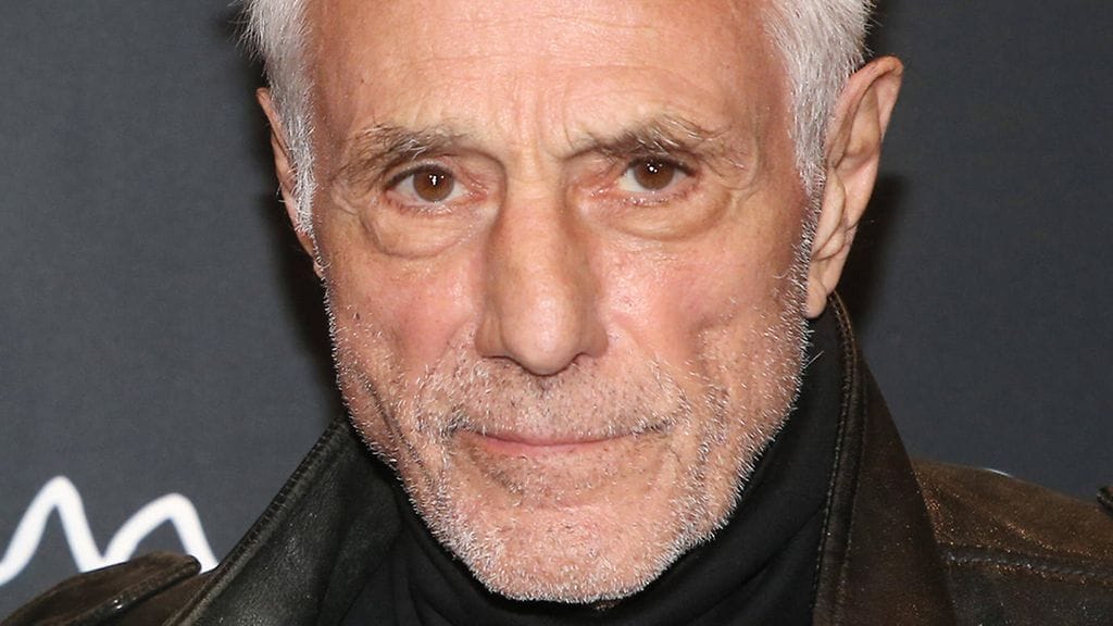 John Aprea haki alun perin ensimmäisen Kummisetä-elokuvan pääosaa, mutta rooliin valittiin Al Pacino.