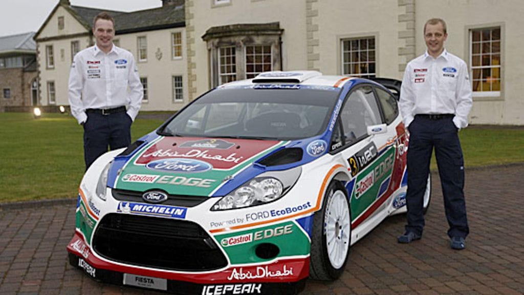 Jari-Matti Latvala, Ford Fiesta RS WRC ja Mikko Hirvonen.