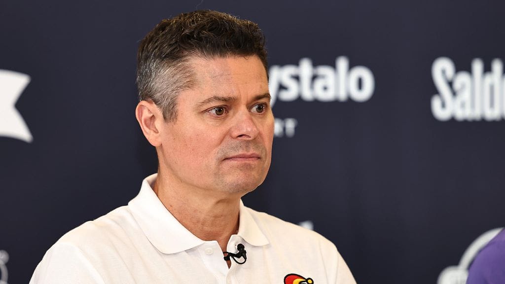 Mikko Saarnin mukaan pelaaminen yhdessä hallissa tuo monia etuja Jokereille.