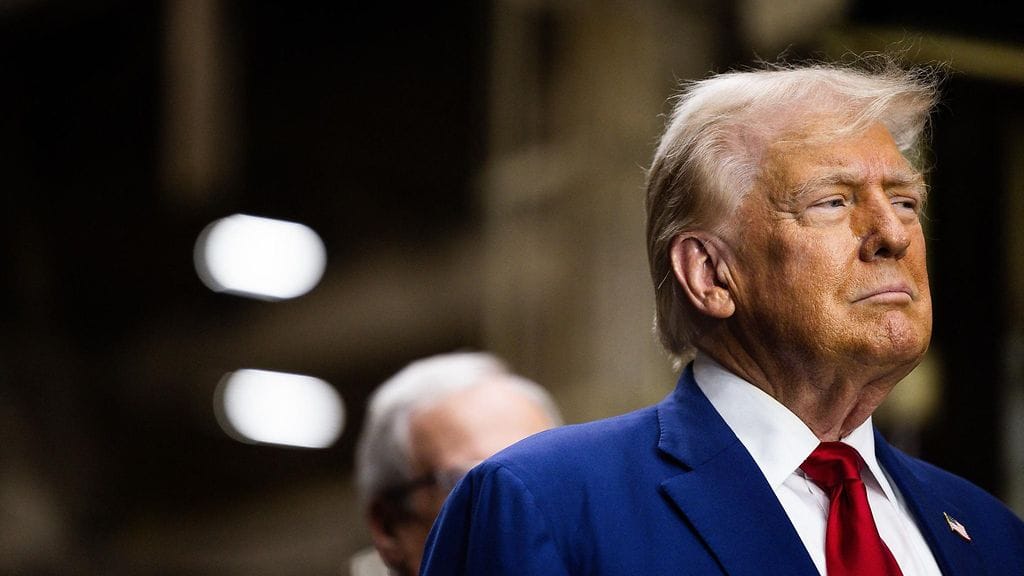 Väärennettyjen kuvien joukossa oli kuitenkin asiantuntijoiden mukaan myös oikeita kuvia.