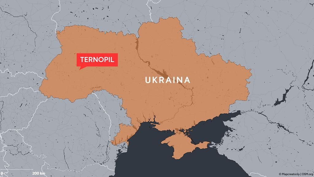 Reilun 200 000 asukkaan Ternopilissa syttyi suuri tulipalo ilmahälytyksen aikana.