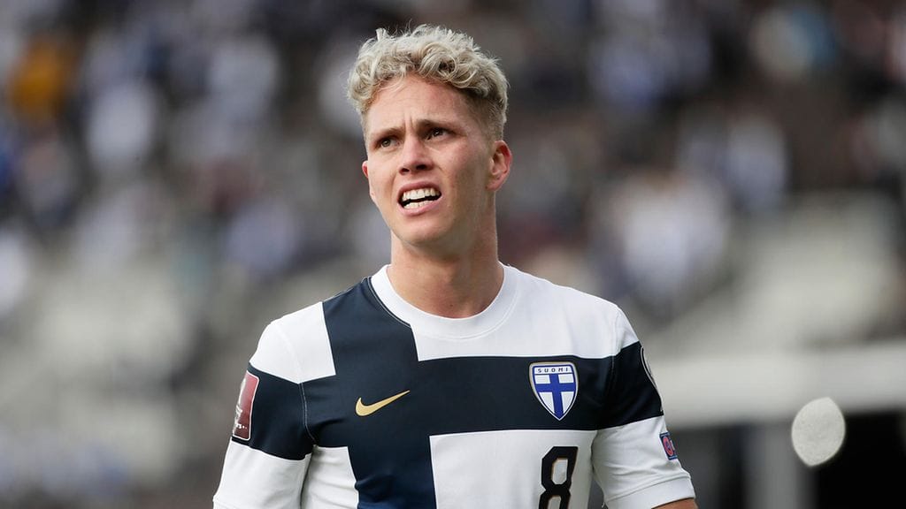 Onni Valakari siirtyy Ruotsiin.