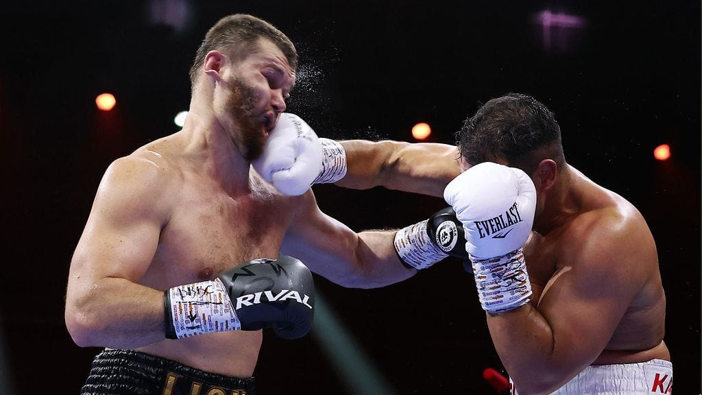 197-senttinen Arslanbek Mahmudov julkaisi karun kuvan ruhjotuista kasvoistaan.