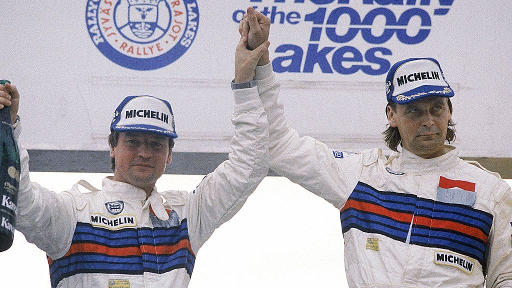 Markku Alen (oik.) tietää mitä Jyväskylässä voittaminen vaatii. Vuoden 1988 kuvassa mukana kartturi Ilkka Kivimäki.