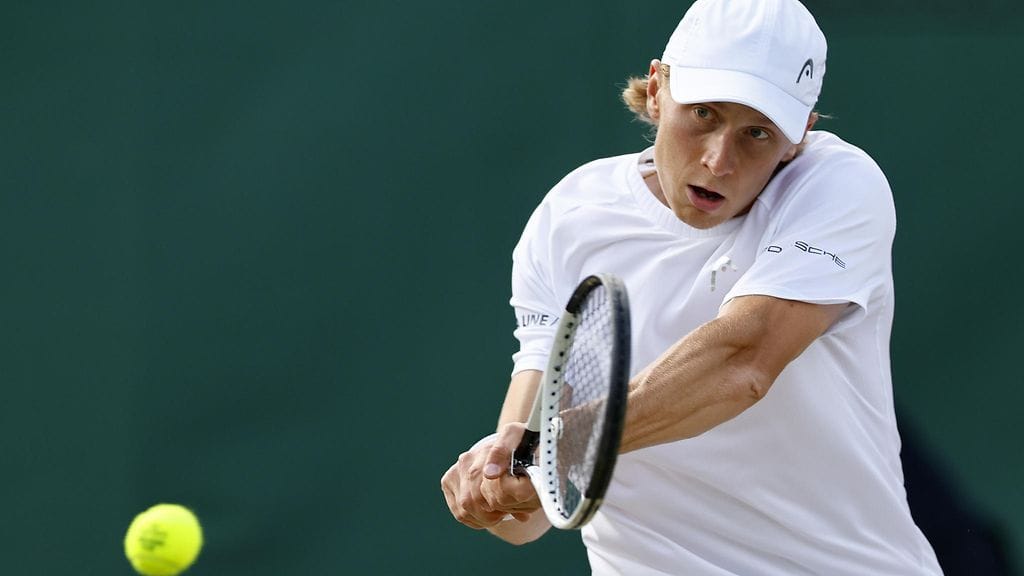 Emil Ruusuvuori joutuu kovaan paikkaan Yhdysvaltojen avointen avauskierroksella.