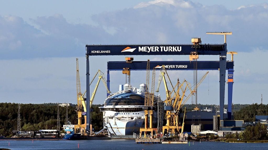 Nyt tilatun laivan luovutettuaan Meyer Turku on rakentanut Royal Caribbean Groupille 28 vuoden aikana 21 alusta.