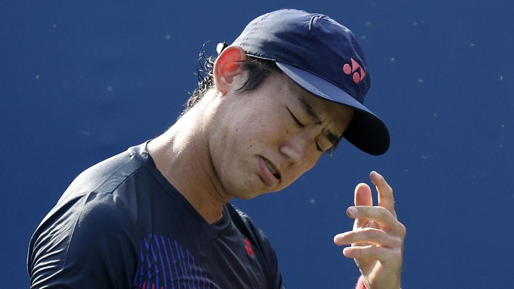 Yoshihito Nishioka loukkaantui ikävästi tenniksen US Openin avauskierroksella.