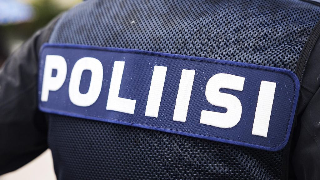 Poliisi on tehnyt tapaukseen liittyen useita kiinniottoja.