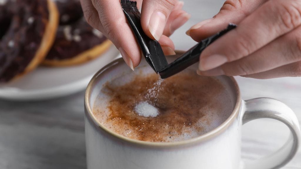 Tutkimuksessa löydettiin yhteys ruokavalion sisältämän sokerimäärän ja epigeneettisen (siis biologisen) ikääntymisen välillä.