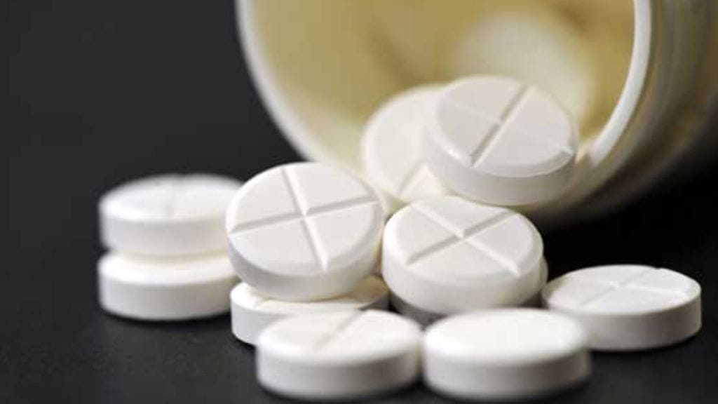 Lääkkeiden määrä kasvoi kipujen myötä.