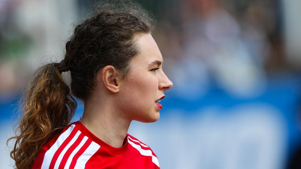 Ella Junnila kohenteli tänä kesänä omissa nimissään ollutta korkeuden Suomen ennätystä. Nyt se kirjataan 197.