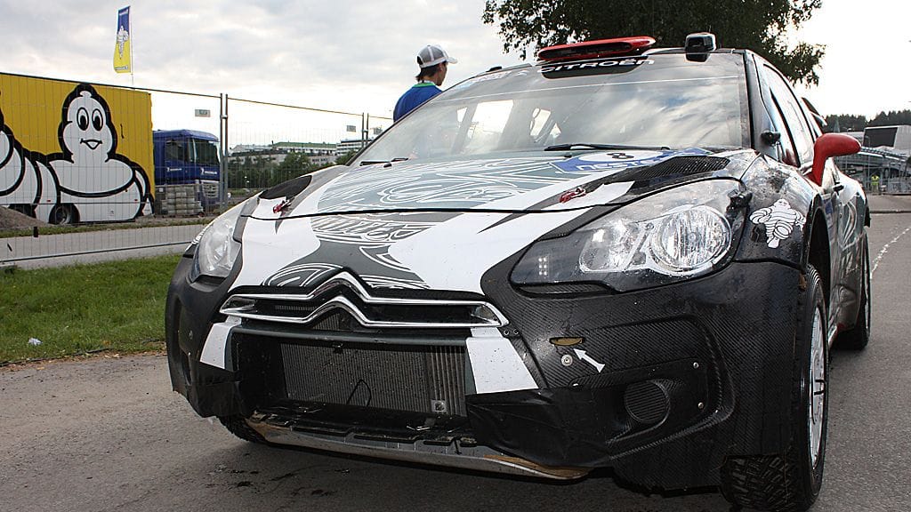 Kimi Räikkösen Citroen kärsi vaurioita