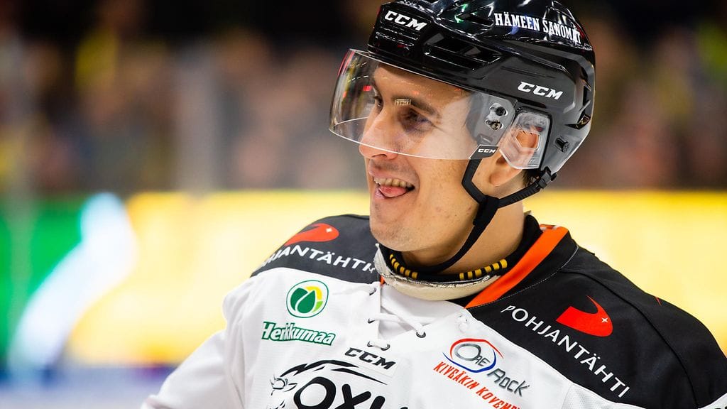 Niclas Luceniuksen ura jatkuu Romaniassa.