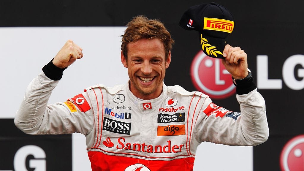 Jenson Button juhlii Kanadan GP:n voittoaan