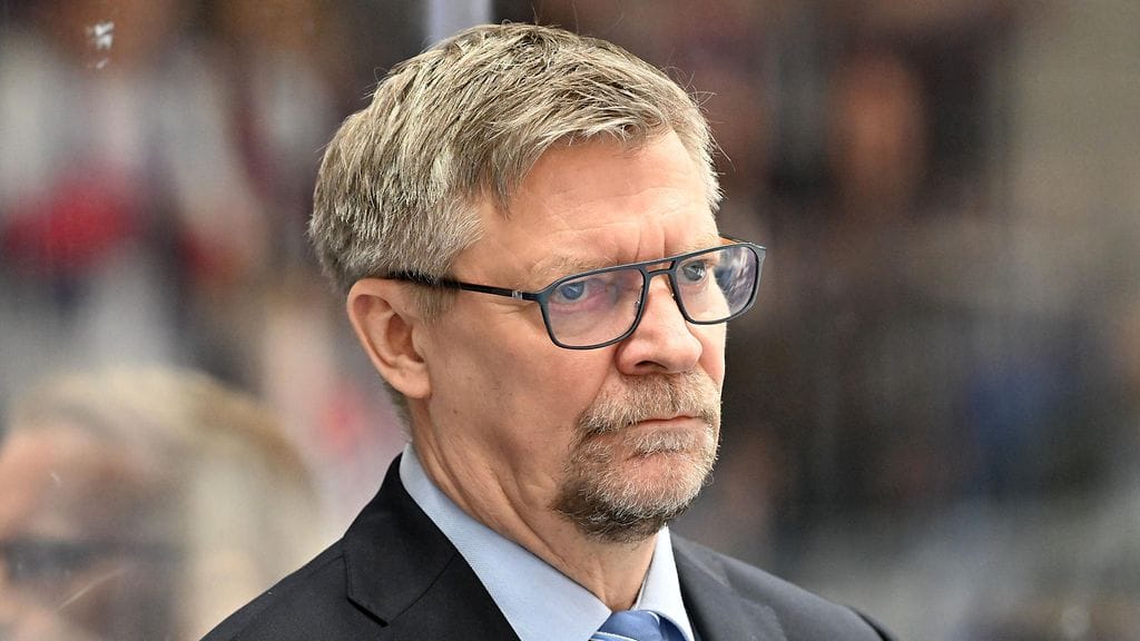 Jukka Jalonen ei saa luottomiestään mukaan Italiaan.