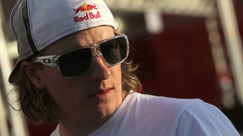 Kimi Räikkönen ja Jenni Dahlman-Räikkönen Linnan juhlissa (Kuva: Lehtikuva)