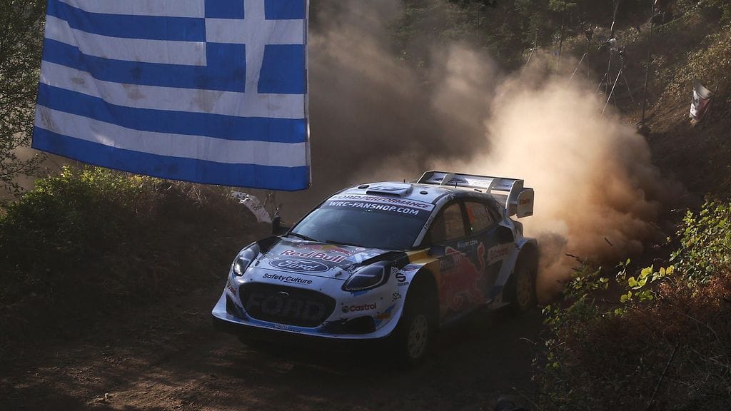 Adrien Fourmaux'n loistostartti pilalle: Ford-kuski ulos Kreikan rallissa