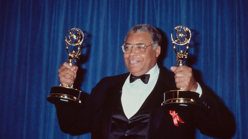 Yhdysvaltalaisnäyttelijä James Earl Jones on kuollut, kertoo viihdeuutissivusto Deadline. Kuva on vuodelta 1990.