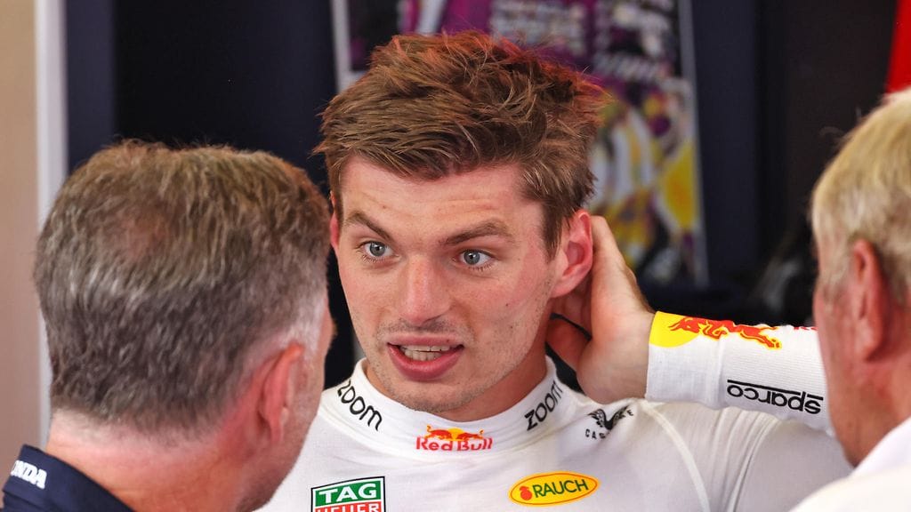 Max Verstappen ei ollut tyytyväinen Azerbaidzhanin GP:n toisissa harjoituksissa.