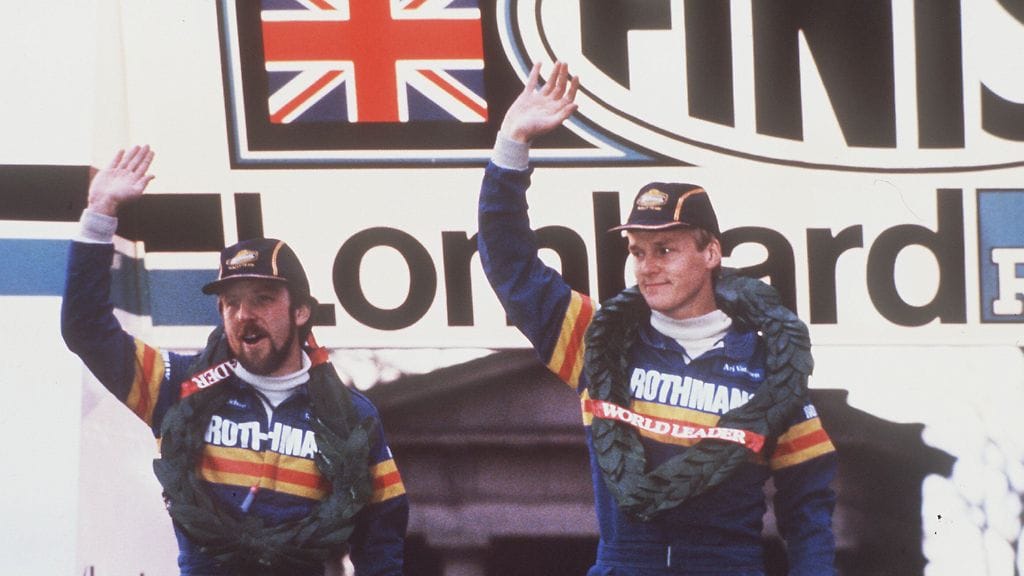 Ari Vatanen (oik.) kaudella 1981 kartturinaan David Richards.