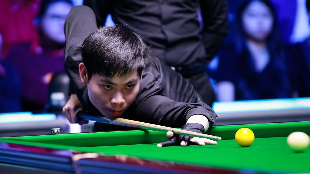 He Guoqiang sai ison päänahan English Open -turnauksessa.