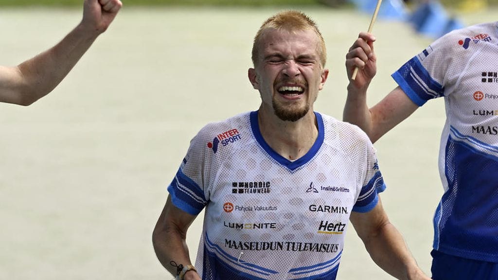 Miika Kirmula paineli voittoon maailmancupin finaalissa.