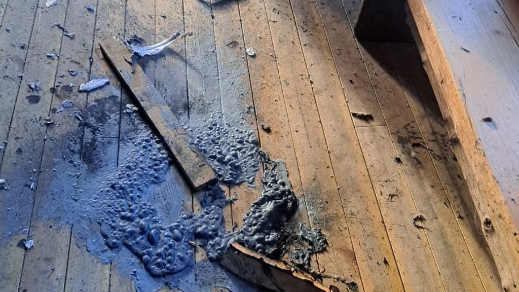 Metsähallitus kertoo, että tuvalle tehdään alkavalla viikolla huoltokäynti vahinkojen tutkimiseksi tarkemmin.