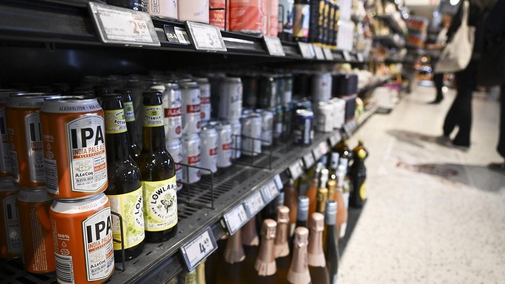 Mietoja oluita ja alkoholittomia oluita K-Citymarket Ruoholahdessa Helsingissä.