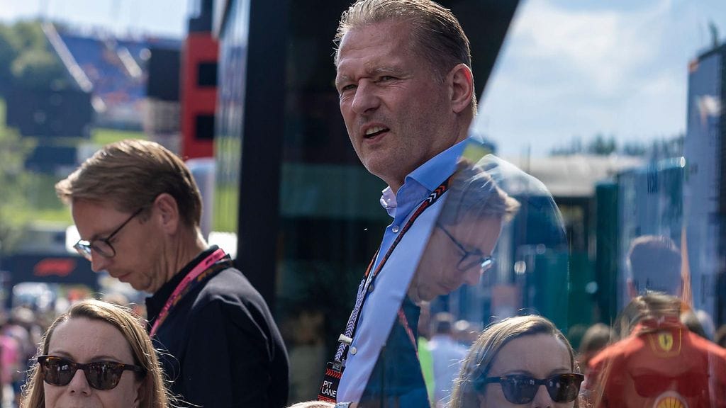 Jos Verstappen varoitti Red Bullin toimista jo kauden alussa.