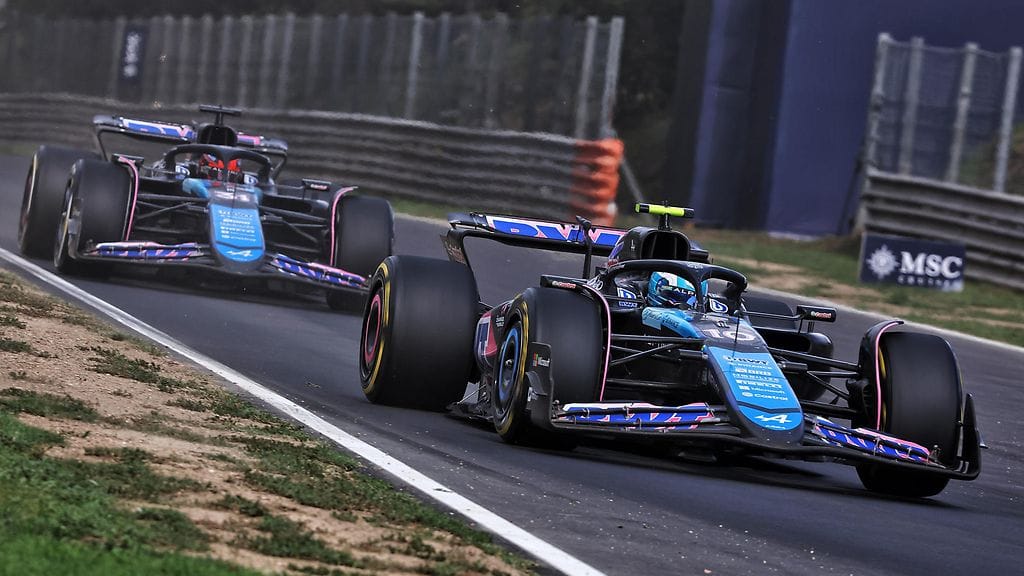 Alpinen F1-talli on siirtymässä omien moottorien sijaan asiakastalliksi.