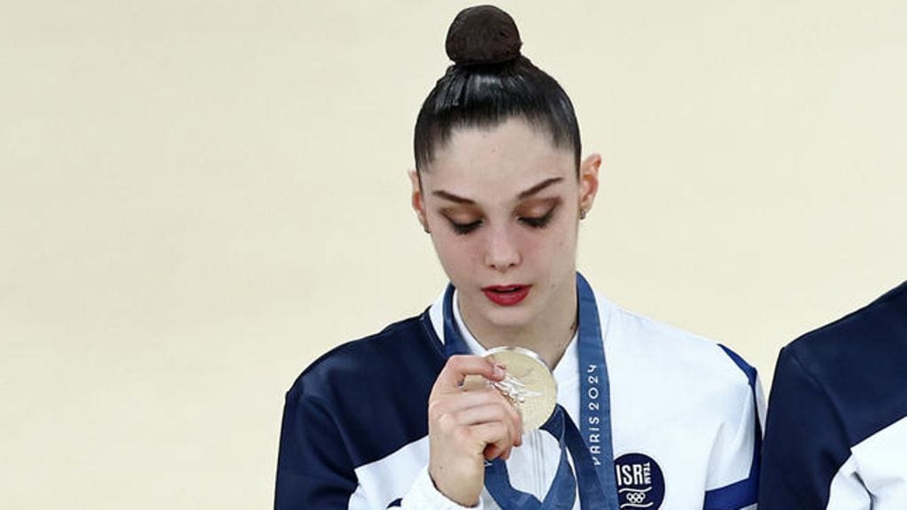 Pariisin olympialaisten rytmisen voimistelun joukkueolympiahopeamitalisti Diana Svertsov todisti Tel Avivissa hyökkäystä, jossa kuoli seitsemän ihmistä.