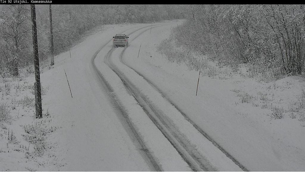 Fintrafficin kelikamerakuva tieltä numero 92 Utsjoelta 4.10.2024 kello 15.34.