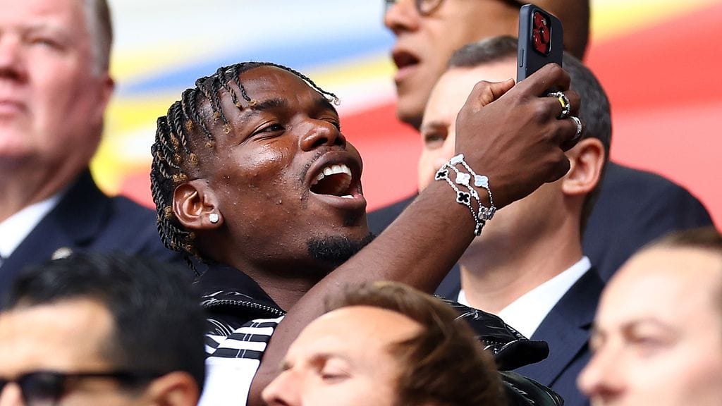 Paul Pogba oli kesällä katsomassa jalkapallon EM-kisoja Saksassa.