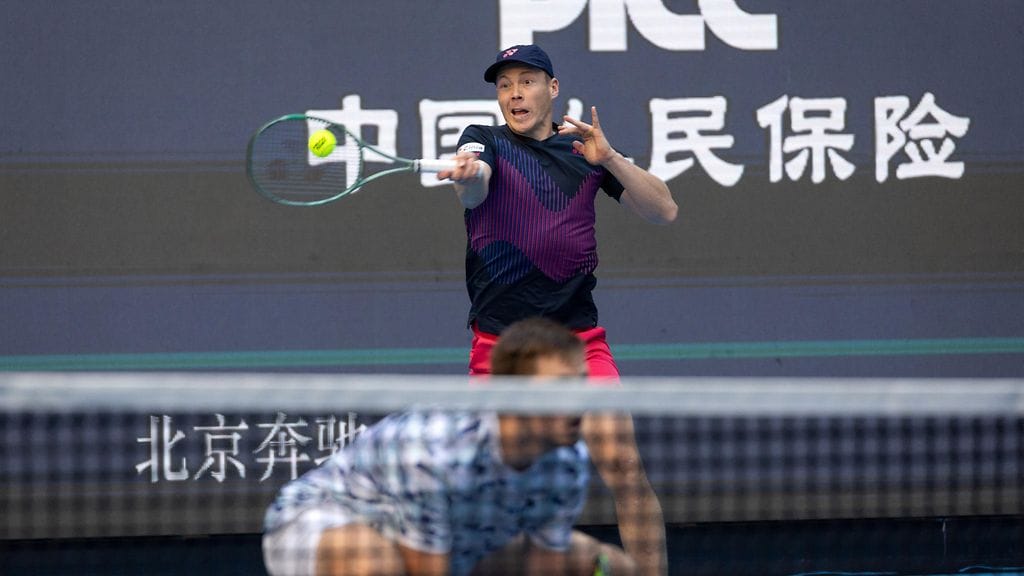 Harri Heliövaara hävisi Shanghaissa parinsa Henry Pattenin kanssa jo avauskierroksella.