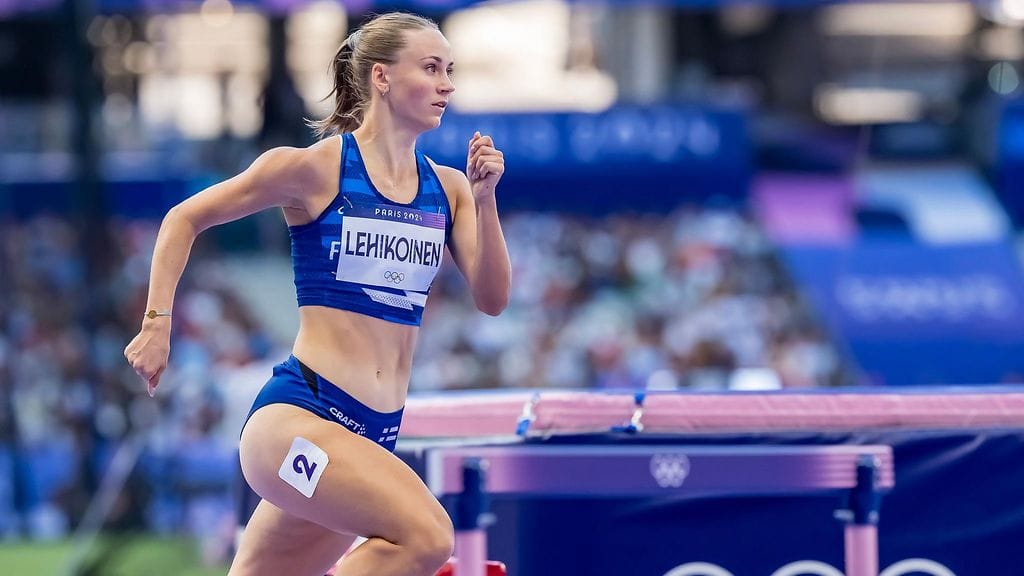 Viivi Lehikoinen löysi ikävän syyn vaikealle yleisurheilukaudelleen.