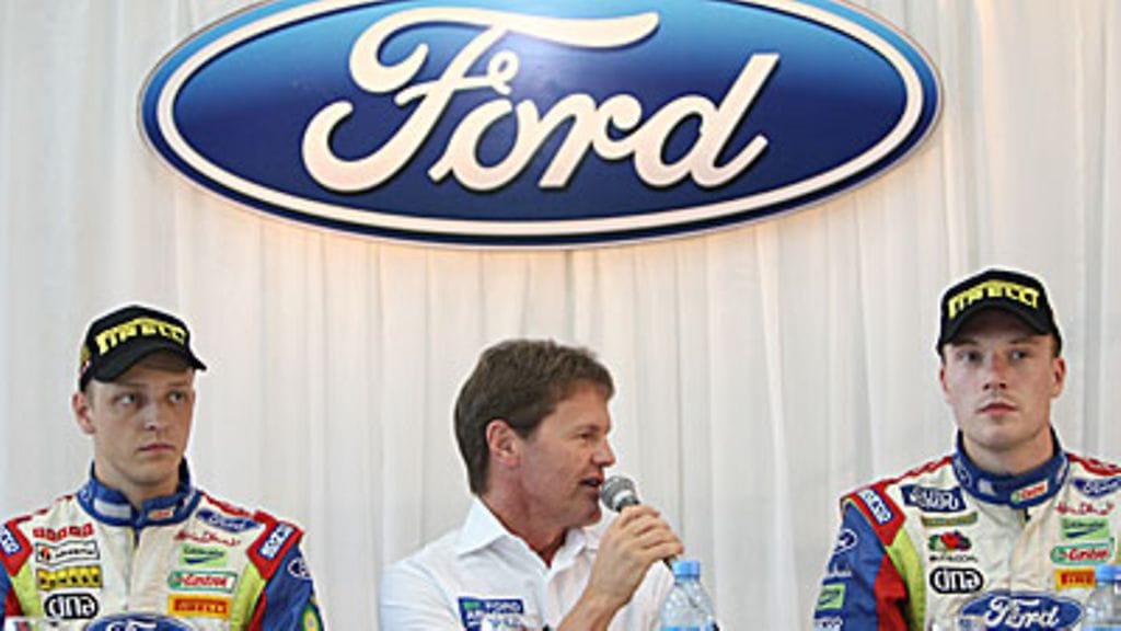 Mikko Hirvonen, Malcolm Wilson ja Jari-Matti Latvala, kuva: Ford/Les Kolczak