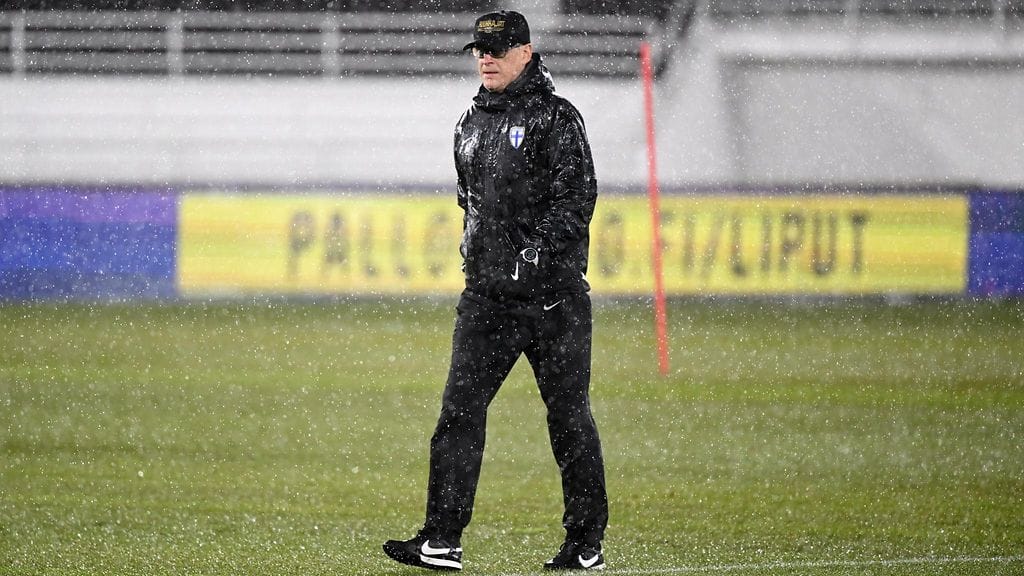 Markku Kanervan luotsaaman Huuhkajien syksyn tulokset Kansojen liigasta: kolme tappiota.