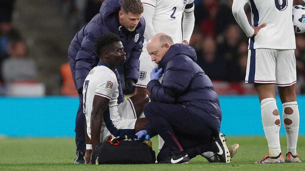 Bukayo Saka loukkaantui torstain Kreikka-ottelussa.