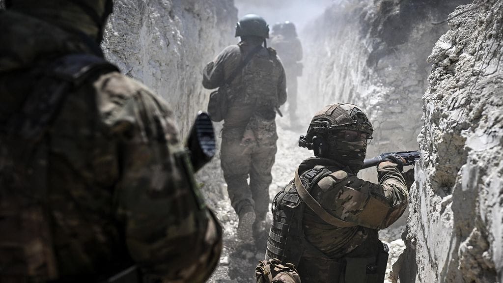 Venäjän sotilaita 17. elokuuta taisteluharjoituksessa. Kuvituskuvan sotilaat eivät liity tapaukseen.