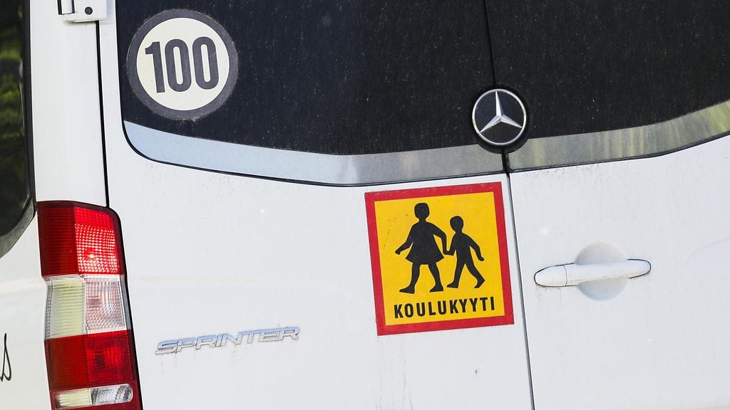 Jatkossa koulumatkatukea saisivat vain sellaiset opiskelijat, jotka ovat oikeutettuja maksuttomaan koulutukseen.