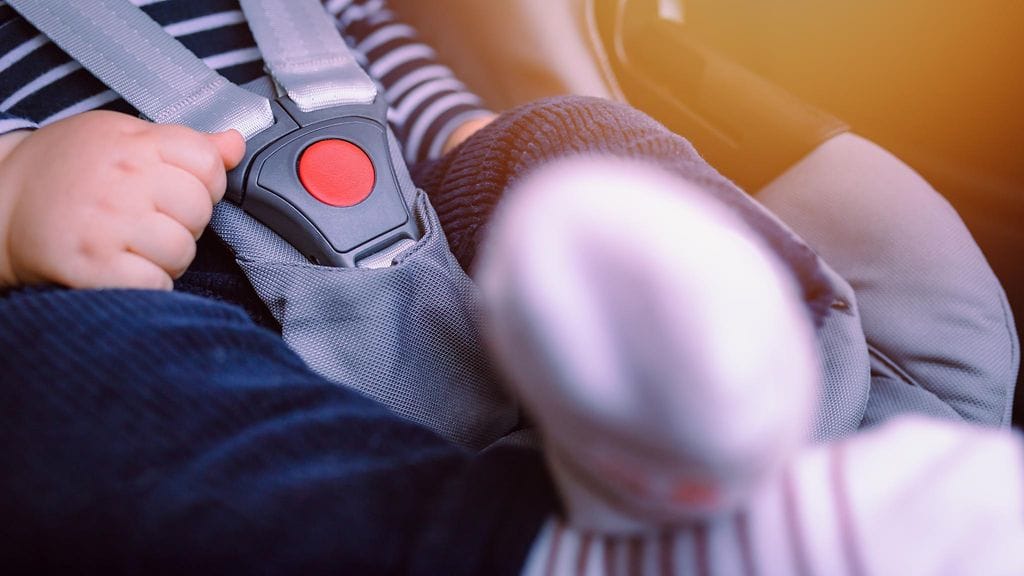 Autoliitto kertoo tiedotteessaan turvaistuintestin tuloksista. Kuvituskuva.