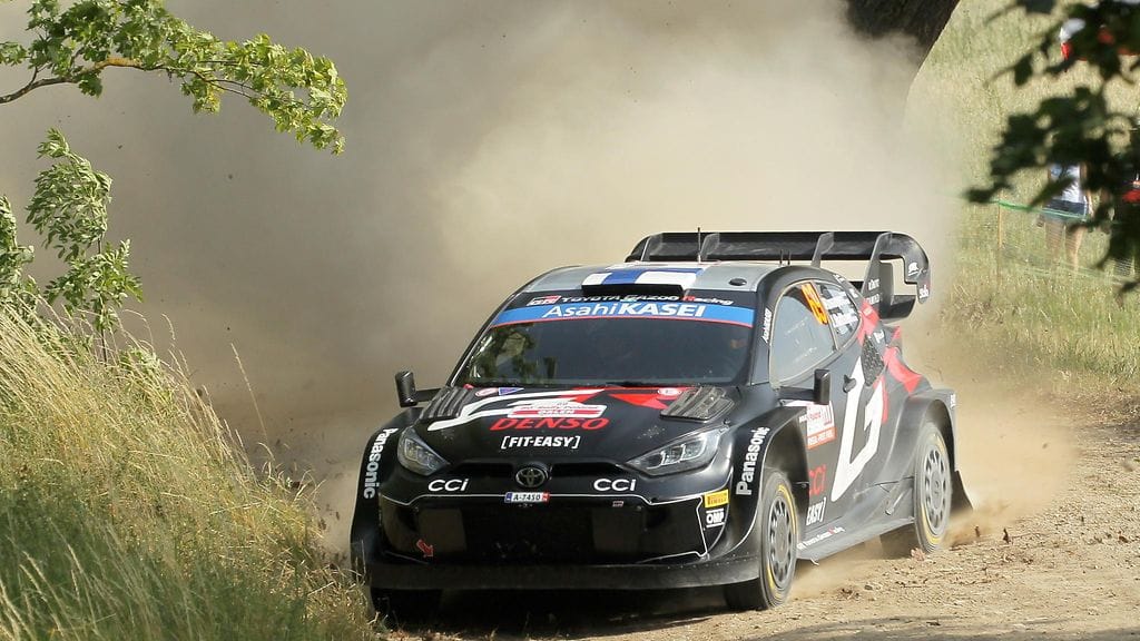 Kalle Rovanperä ajaa ensi kaudella täyden MM-sarjan Toyotalla.