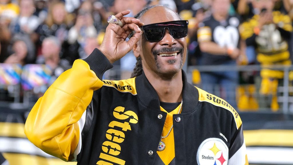Snoop Dogg vieraili NFL-kauden alussa Pittsburgh Steelersin kotiottelussa.