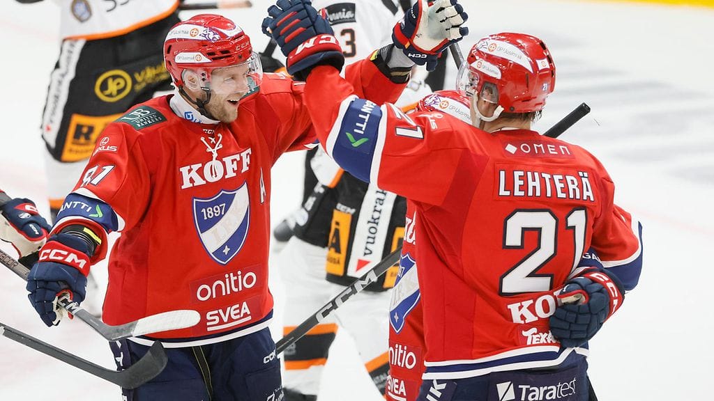 Iiro Pakarinen (vas.) ja Jori Lehterä ovat tehneet jäätävää jälkeä SM-liigassa syyskaudella.