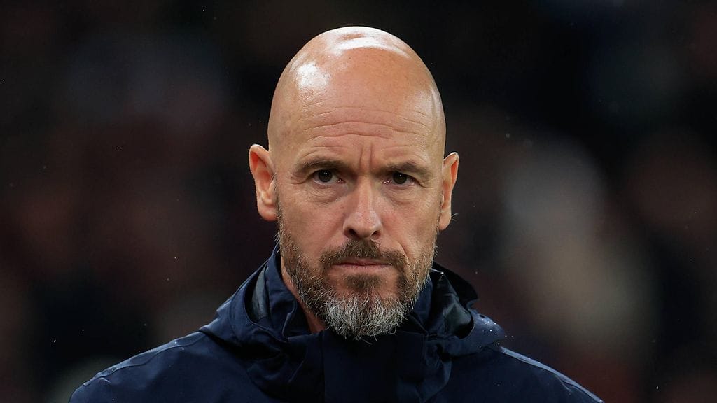 Erik ten Hag sai potkut.