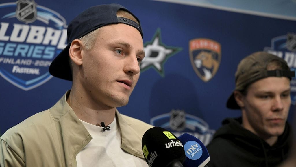 Roope Hintz ja Miro Heiskanen pääsevät toteuttamaan unelmansa pelatessaan ensi viikonloppuna kaksi NHL-ottelua Suomessa.