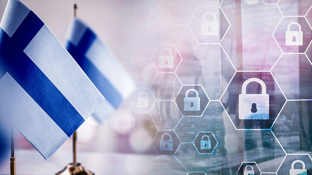 Suomeen kohdistuva vihamielinen kybertoiminta "todennäköisesti lisääntyy", strategiassa arvioidaan.