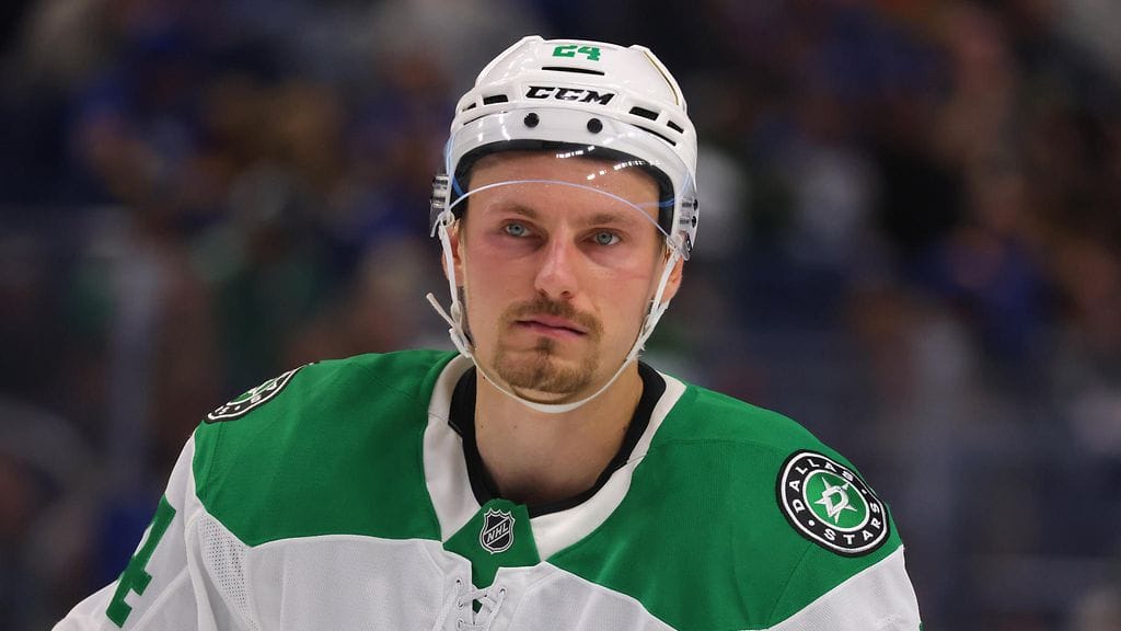 Roope Hintzille tehtiin jäynä Dallasin harjoituksissa.